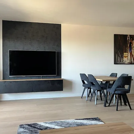 Apartment Luksuzni Stan Novogradnja!!